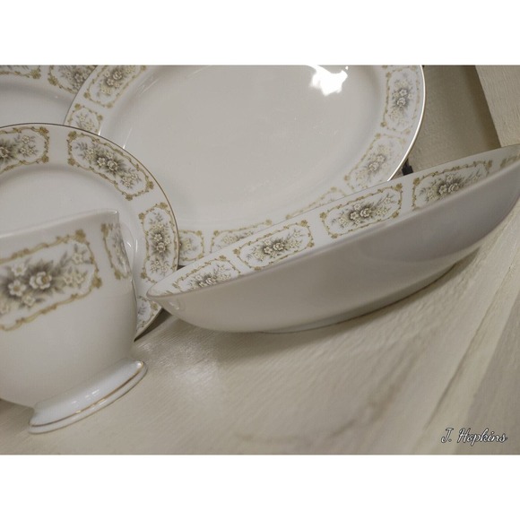 Fine China Happy Home Set Of 12 - Picture 7 of 13